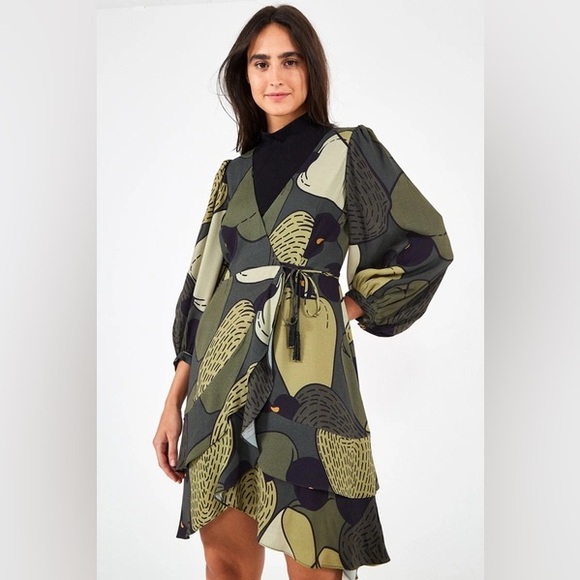 Farm Rio Military Cashew Wrap Dress in Green - Picture 1 of 11